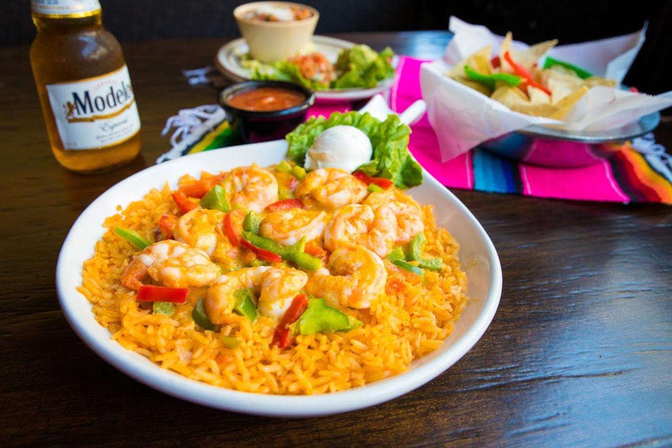 Shrimps, rice and mixed vegetables